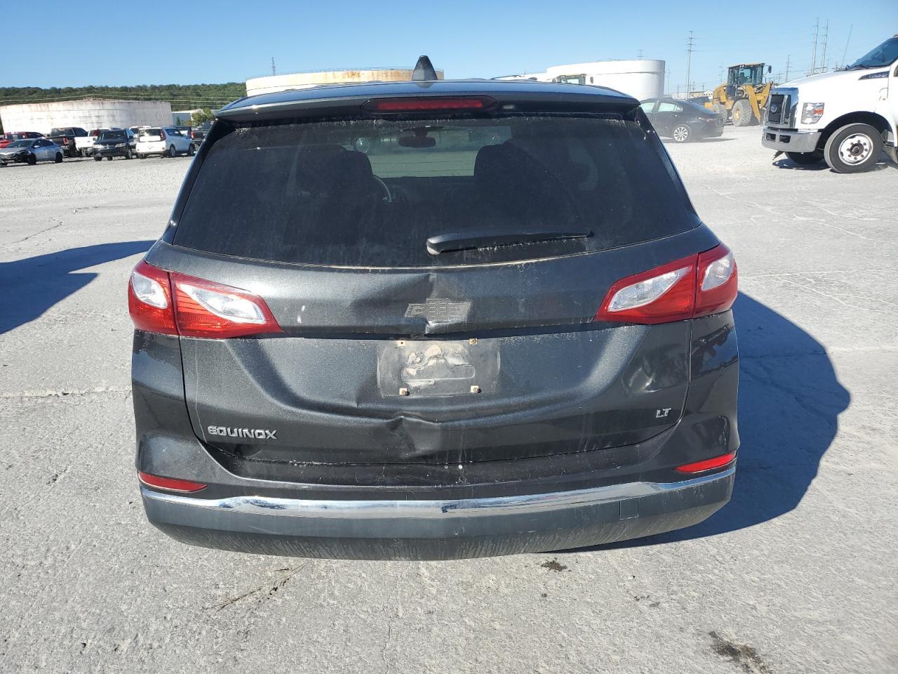 2018 Chevrolet Equinox Lt - Image 6