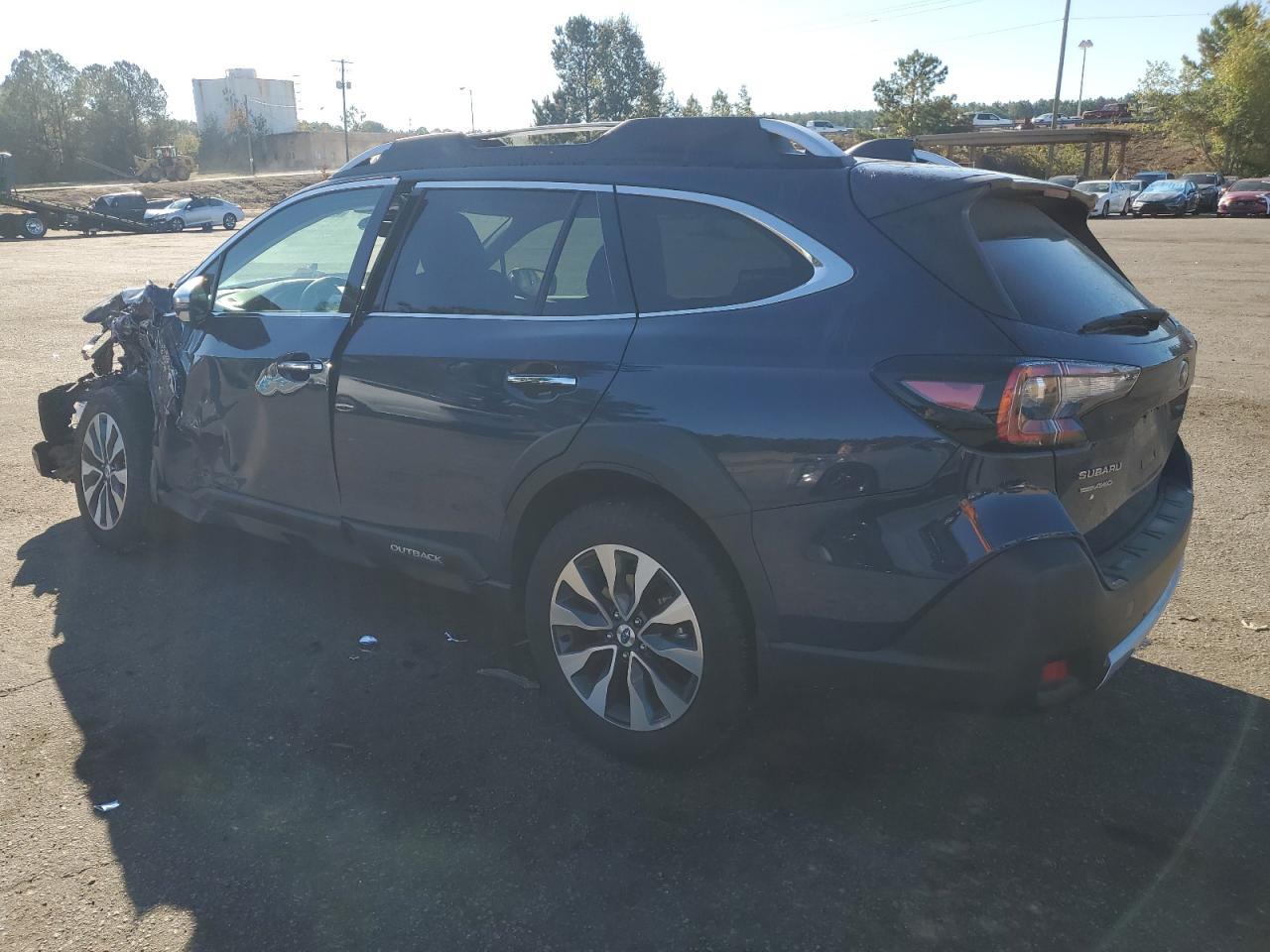 2024 Subaru Outback Touring - Фото 2