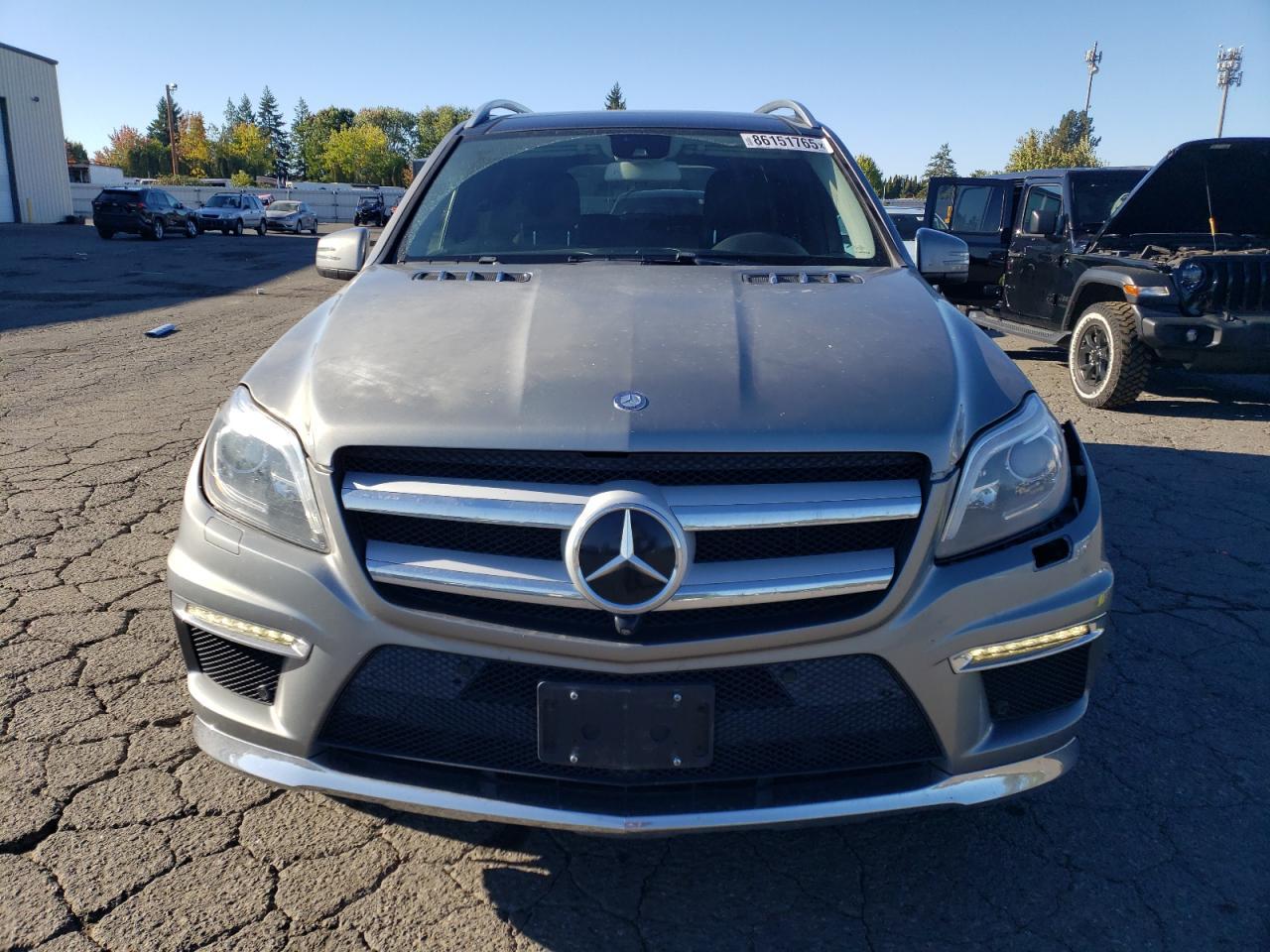 2014 Mercedes-Benz Gl 550 4Matic - Image 5