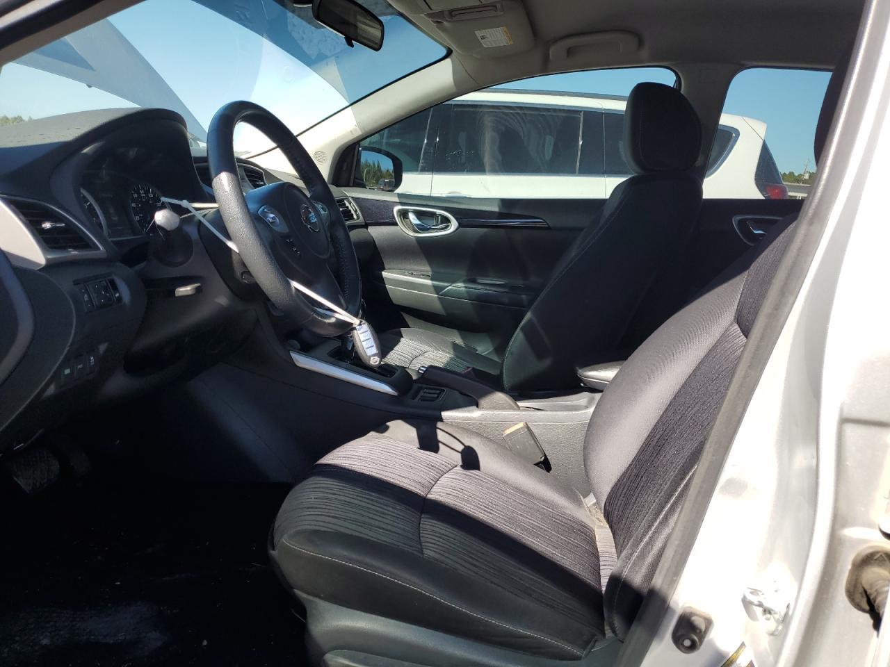 2017 Nissan Sentra S - Image 7