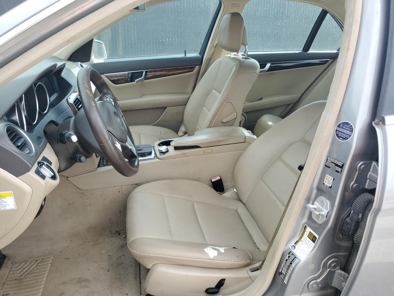 2014 Mercedes-Benz C 250 - Фото 7