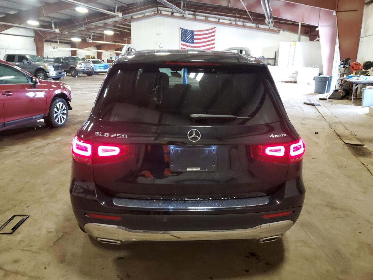 2022 Mercedes-Benz Glb 250 4Matic - Фото 6