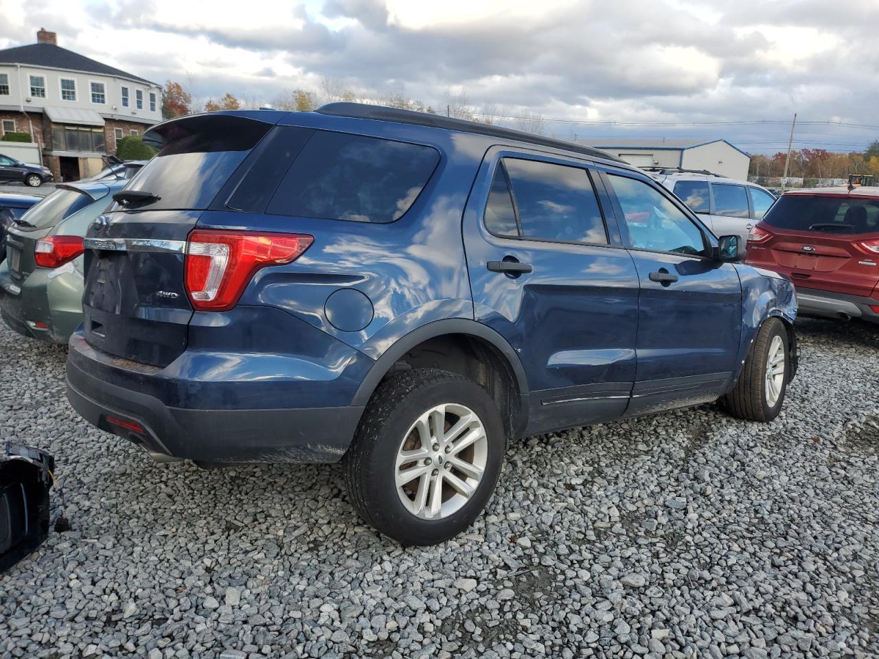 2016 Ford Explorer - Фото 3