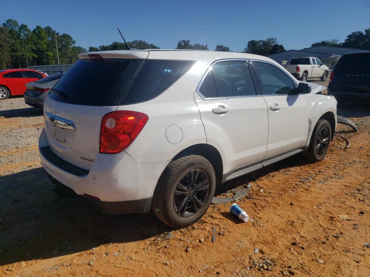 2014 Chevrolet Equinox Ls - Image 3