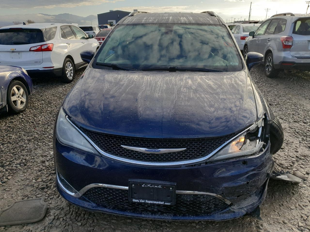 2019 Chrysler Pacifica Touring L - Фото 5