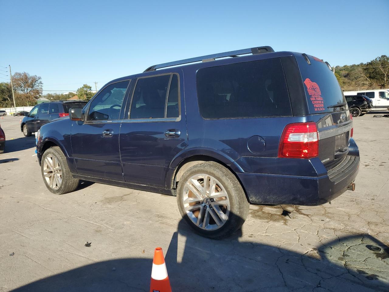 2016 Ford Expedition Limited - Image 2