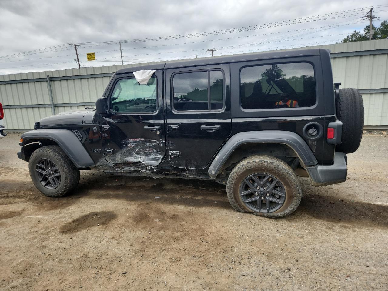 2024 Jeep Wrangler Sport - Фото 2