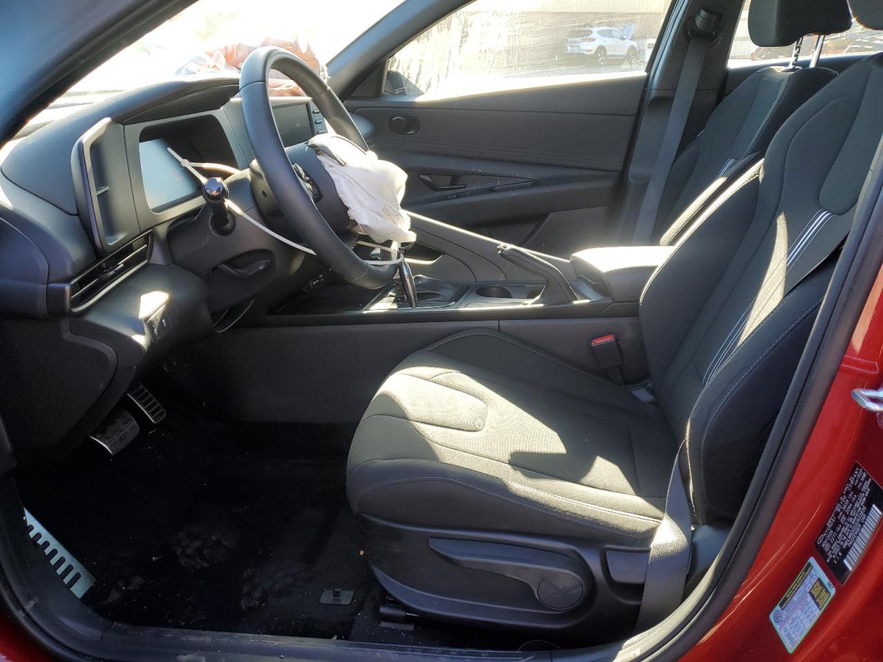 2025 Hyundai Elantra Sel Sport - Фото 7