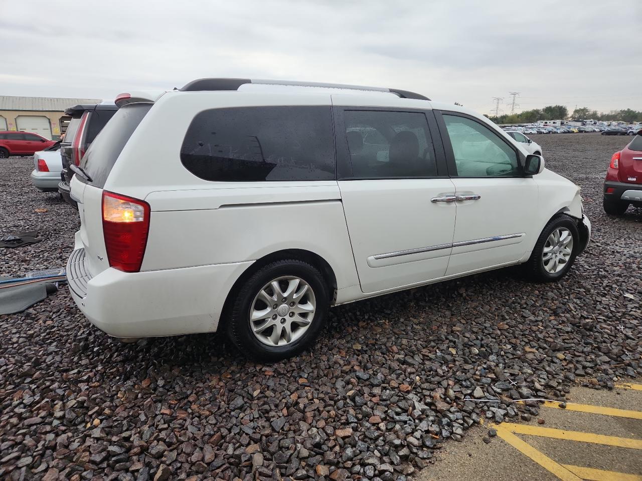 2010 Kia Sedona Ex - Фото 3
