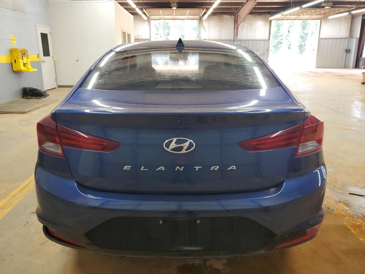 2019 Hyundai Elantra Sel - Image 6