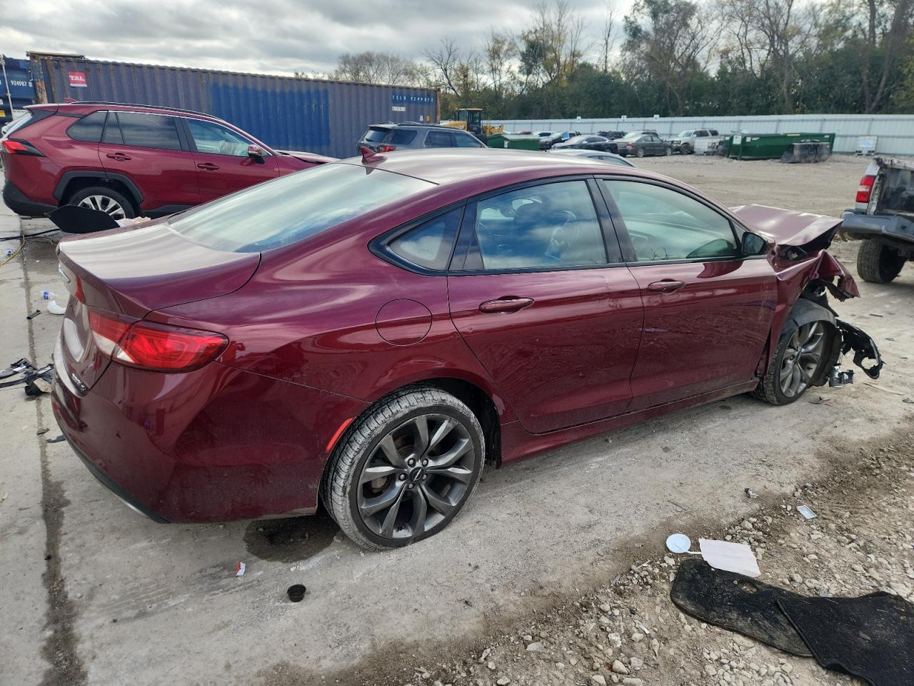 2016 Chrysler 200 S - Image 3