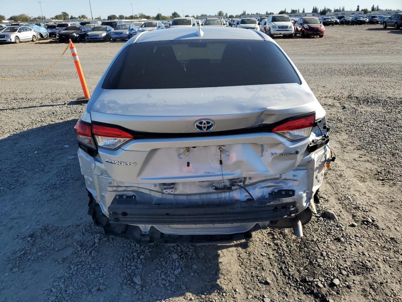 2022 Toyota Corolla Le - Фото 6