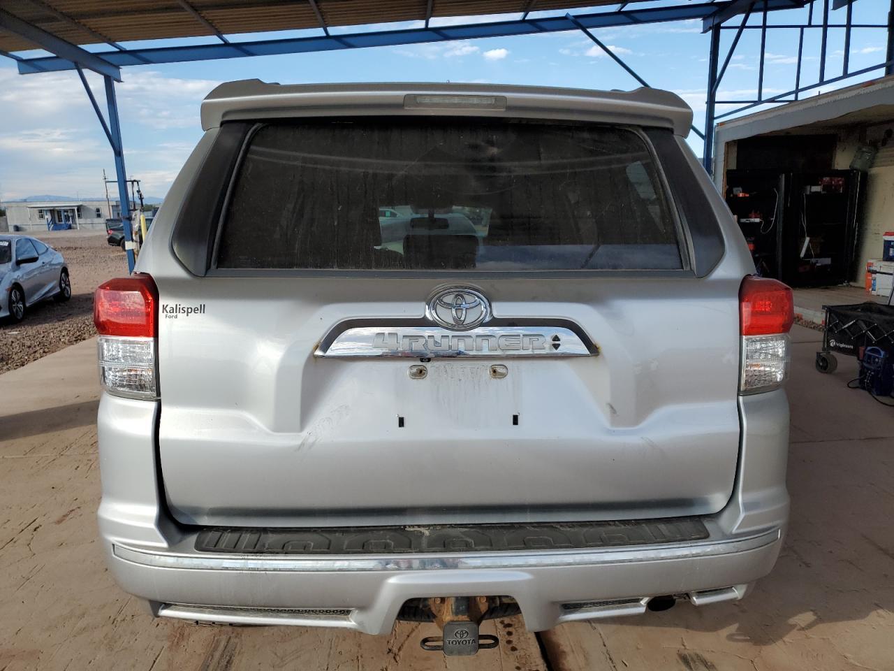2010 Toyota 4Runner Sr5 - Image 6