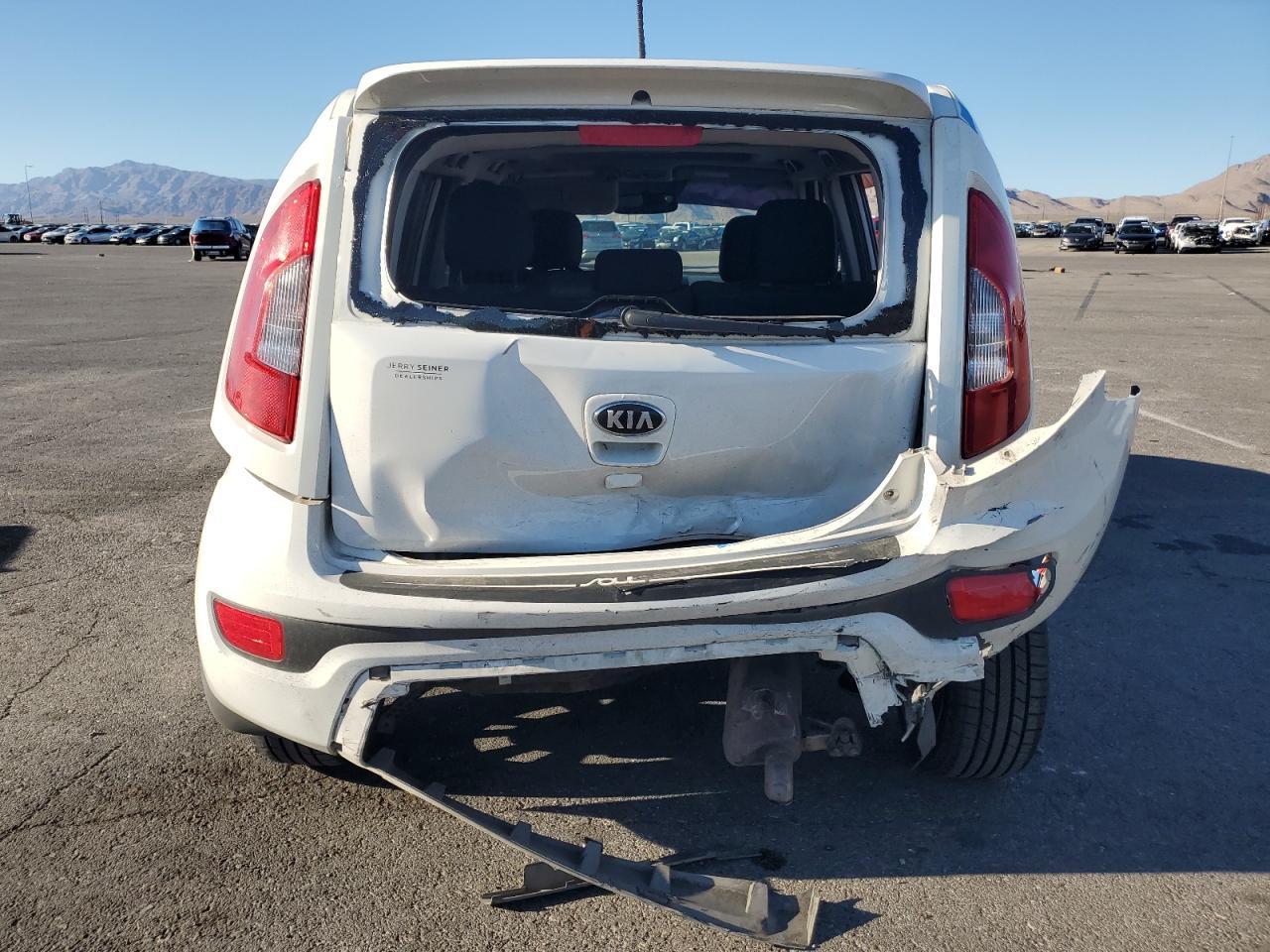 2013 Kia Soul + - Фото 6