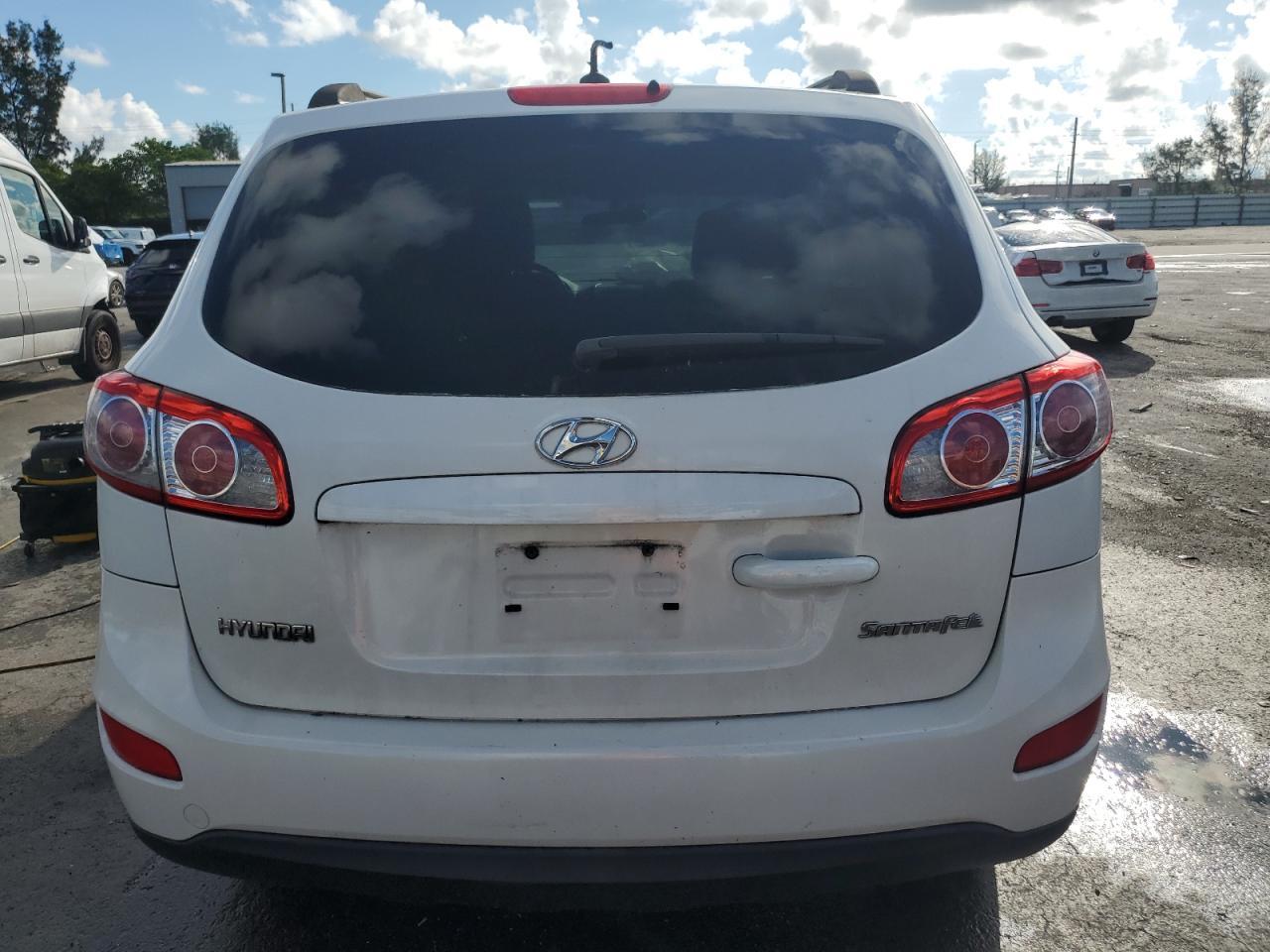 2010 Hyundai Santa Fe Gls - Image 6