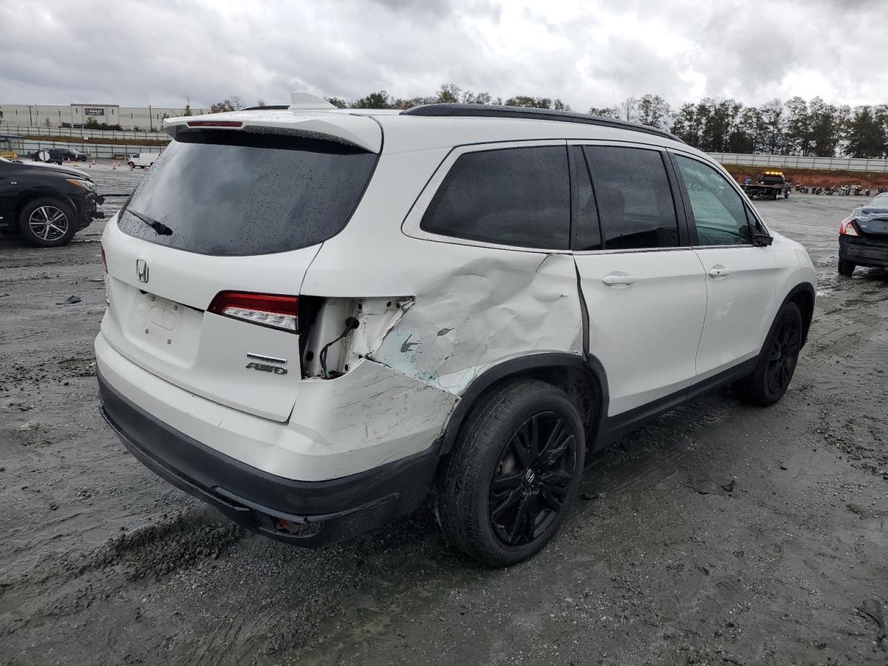 2022 Honda Pilot Se - Фото 3