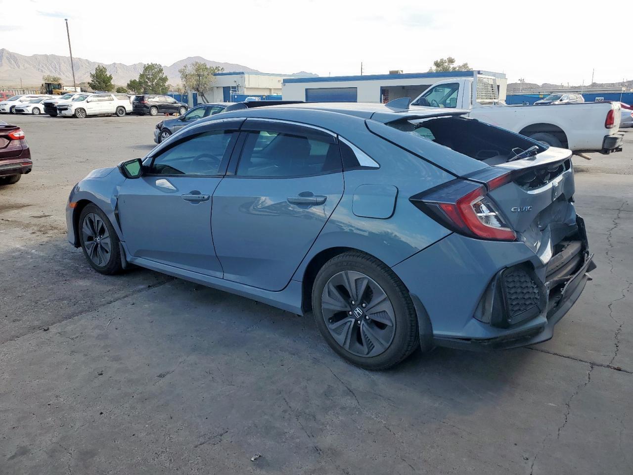 2018 Honda Civic Ex - Image 2