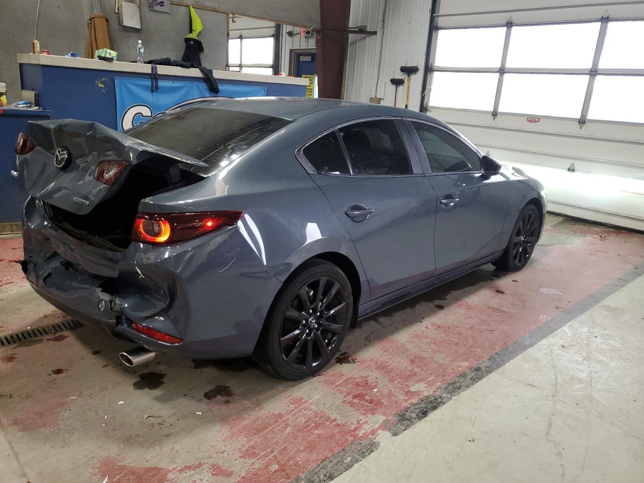 2023 Mazda 3 Preferred - Image 3