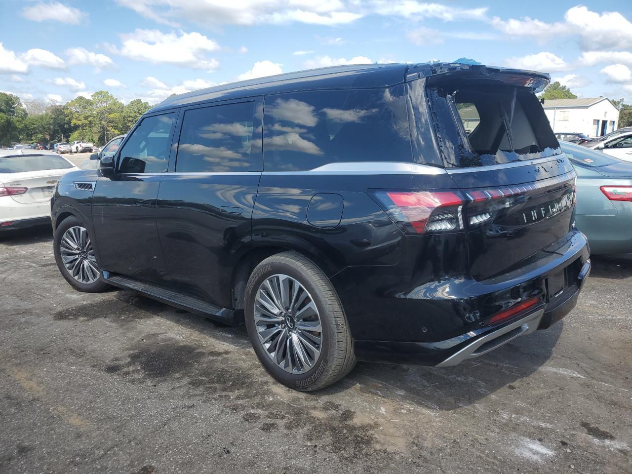 2025 Infiniti Qx80 Luxe - Image 2