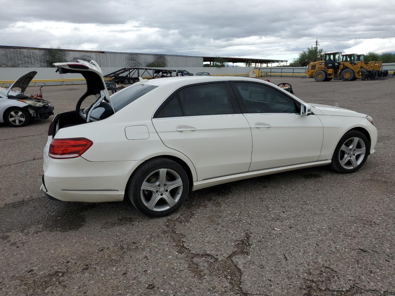 2014 Mercedes-Benz E 350 4Matic - Фото 3