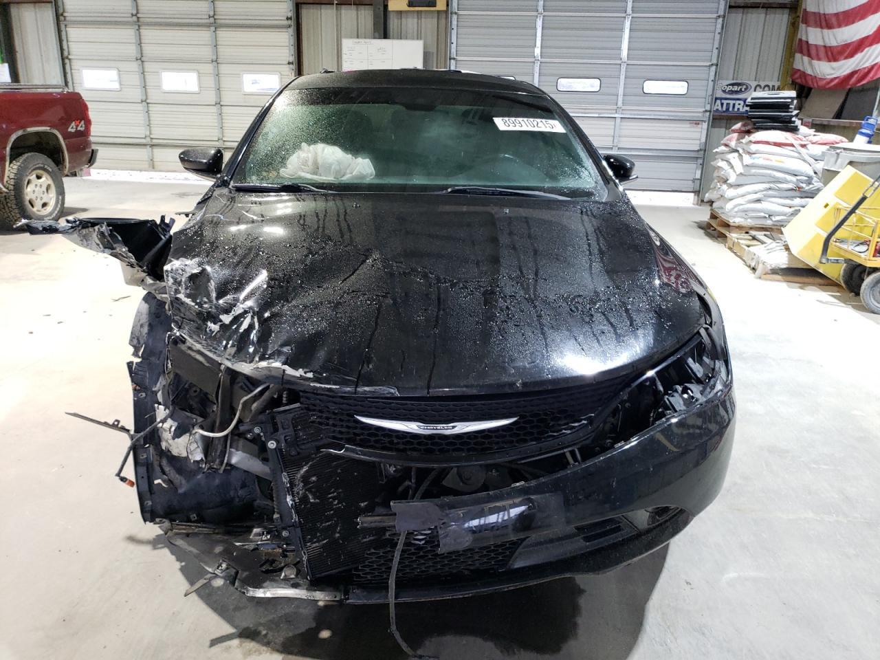 2016 Chrysler 200 S - Image 5