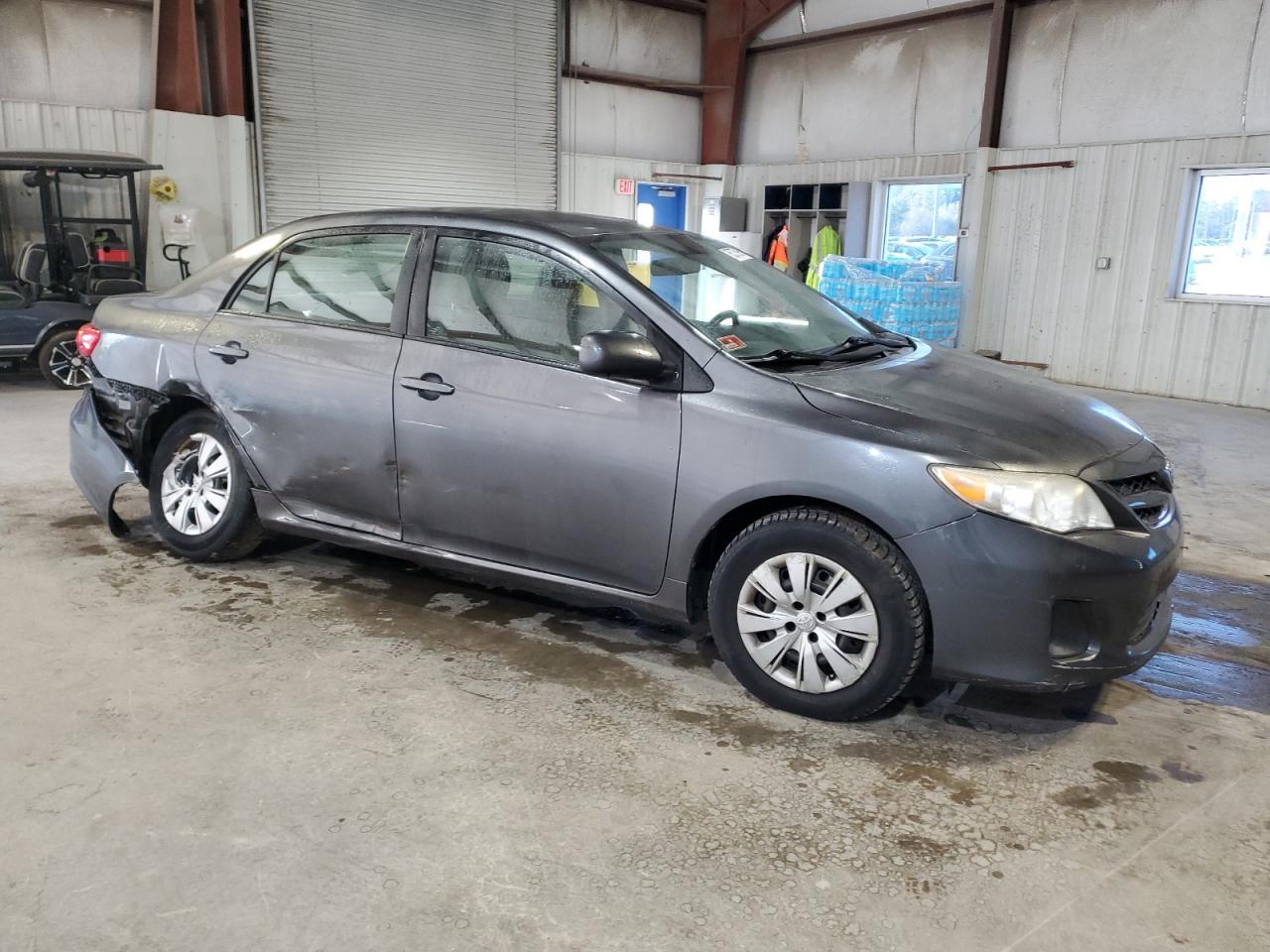 2011 Toyota Corolla Le - Фото 4