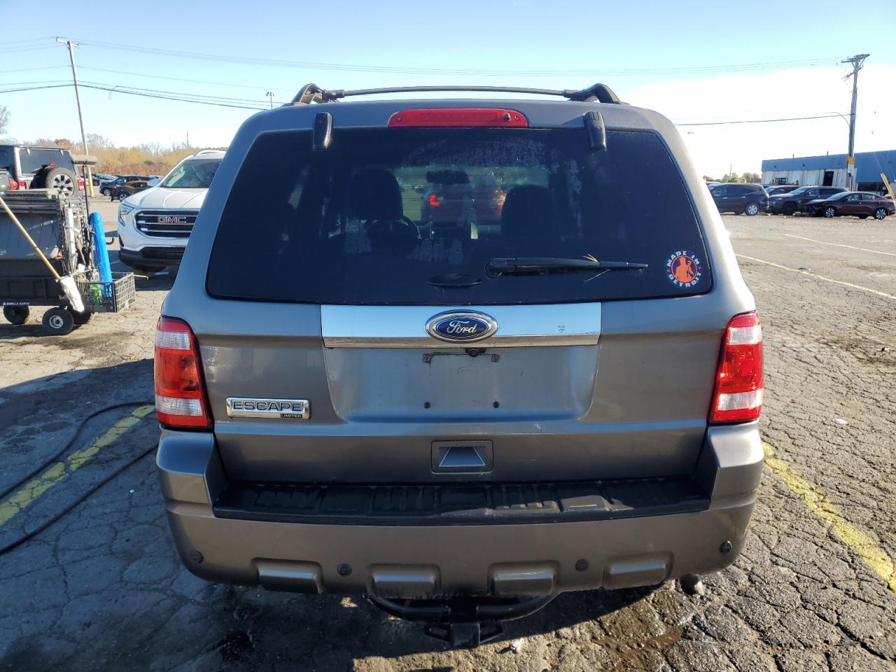 2012 Ford Escape Limited - Фото 6