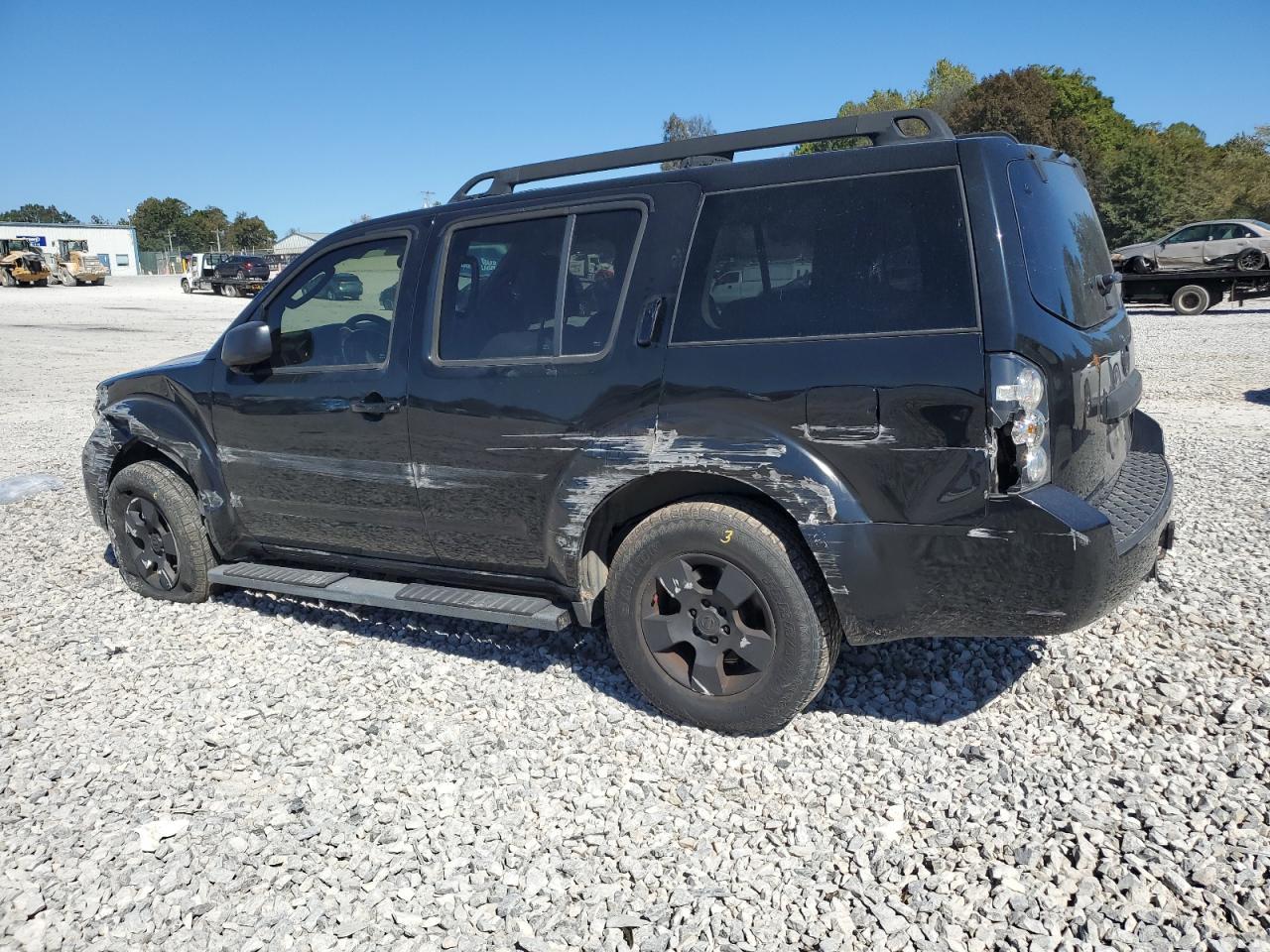 2010 Nissan Pathfinder S - Фото 2