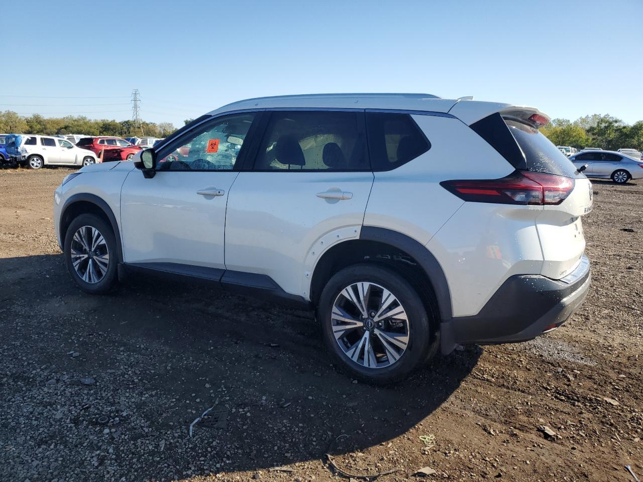 2023 Nissan Rogue Sv - Фото 2