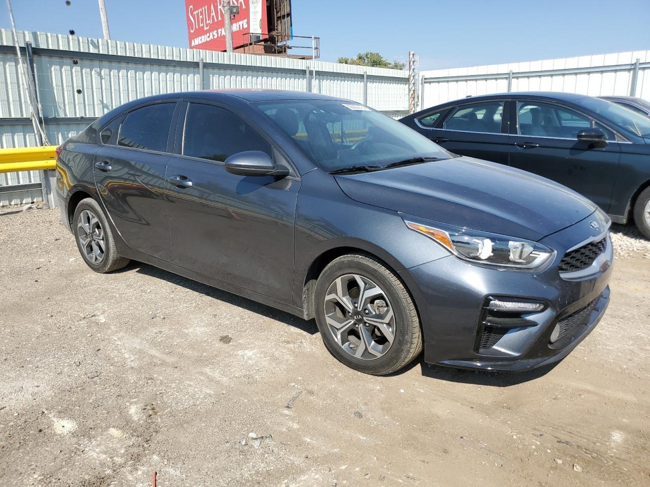 2021 Kia Forte Fe - Фото 4