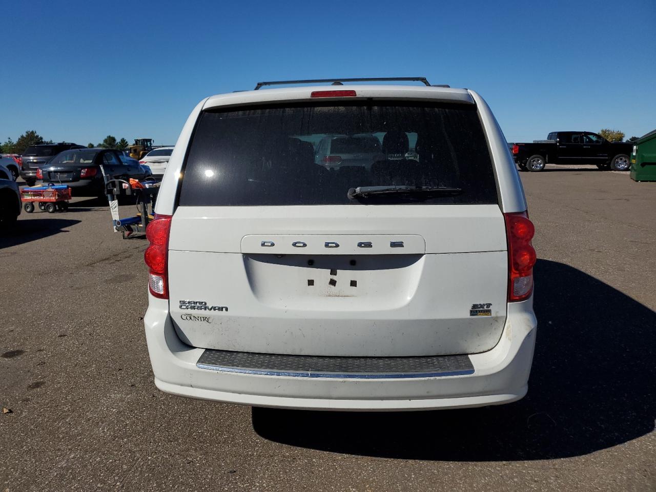 2018 Dodge Grand Caravan Sxt - Image 6