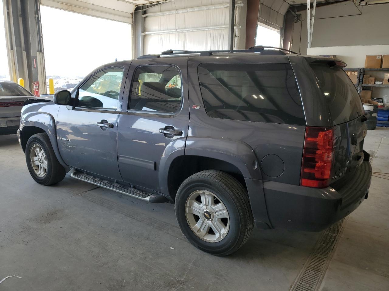 2011 Chevrolet Tahoe K1500 Lt - Фото 2