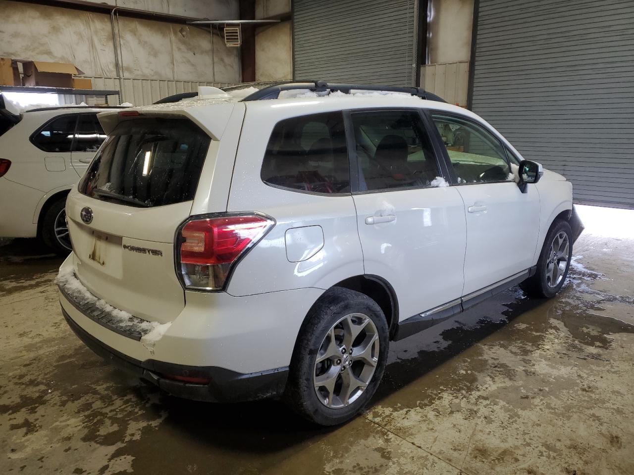 2018 Subaru Forester 2.5I Touring - Image 3