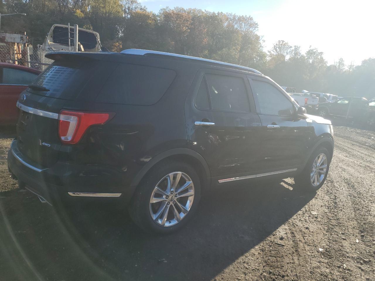 2018 Ford Explorer Limited - Фото 3