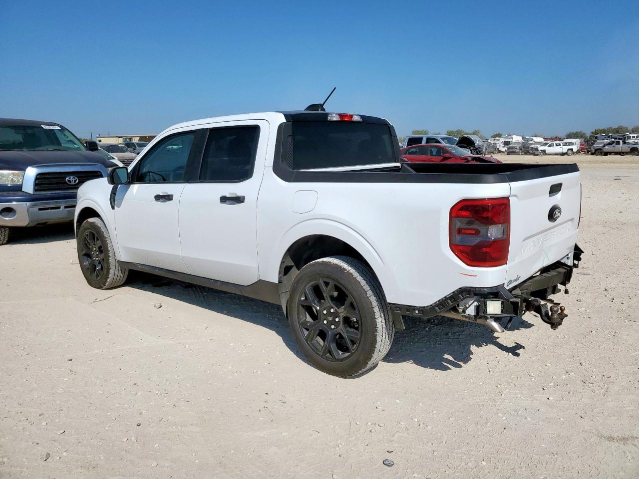 2025 Ford Maverick Xlt - Фото 2