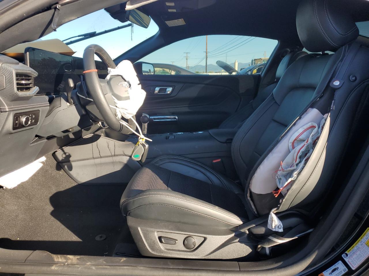 2025 Ford Mustang Gt - Фото 7