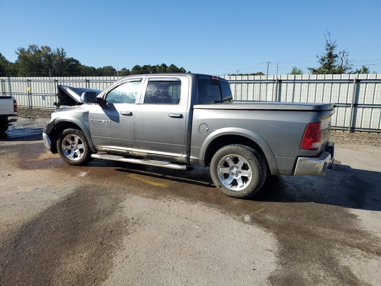 2011 Dodge Ram 1500 - Фото 2