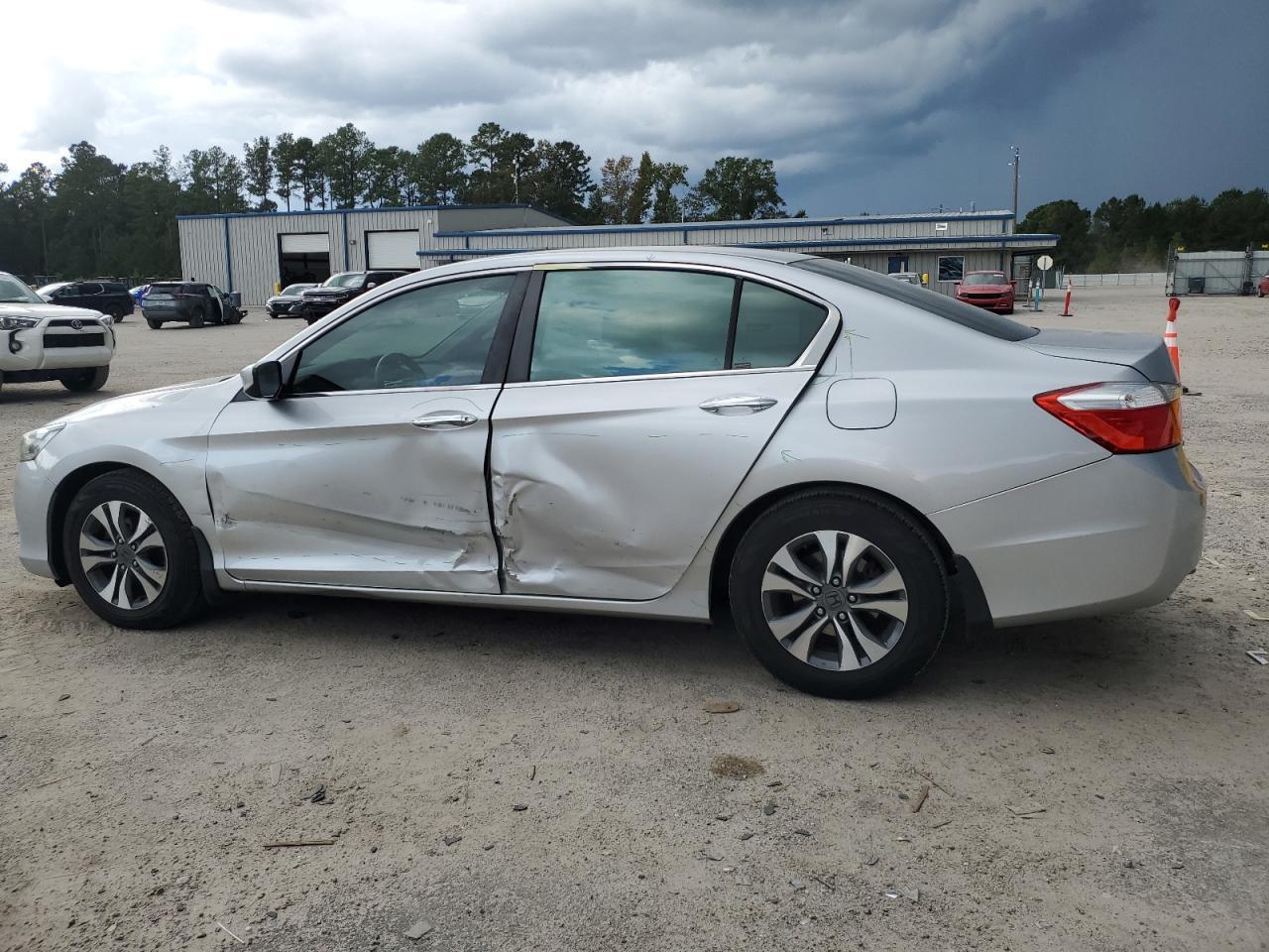 2013 Honda Accord Lx - Фото 2