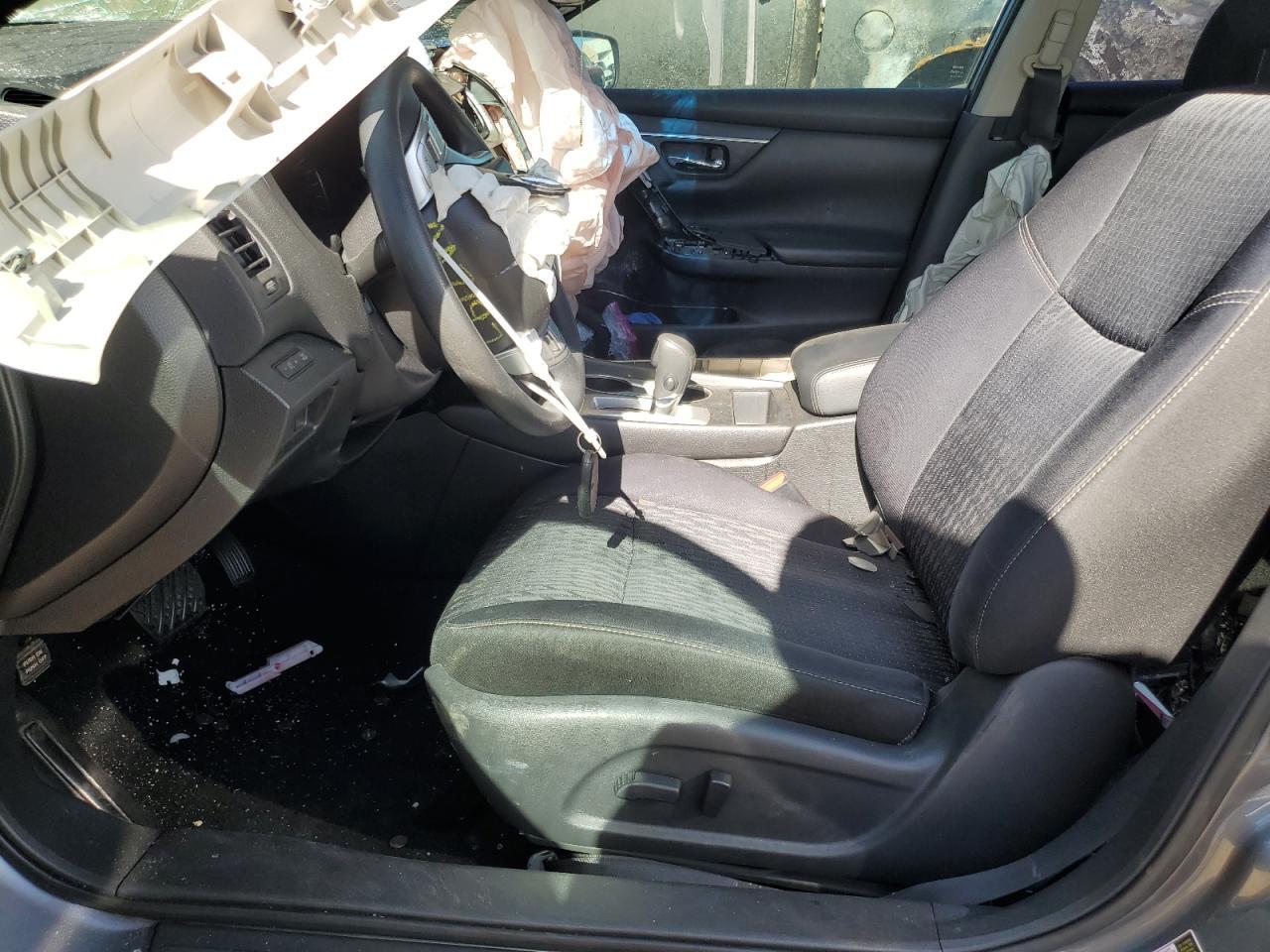 2016 Nissan Altima 2.5 - Фото 7