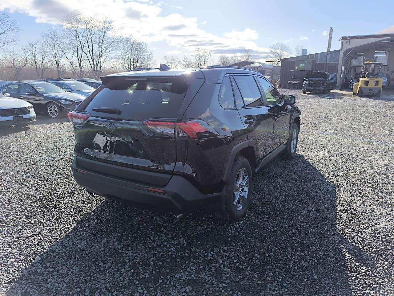 2022 Toyota Rav4 Le - Фото 4