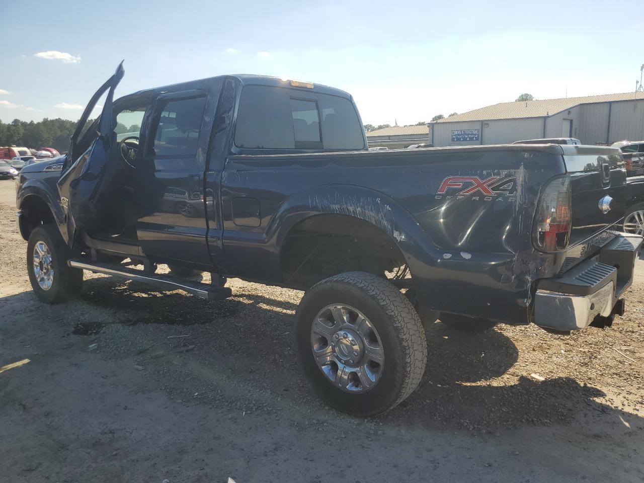 2013 Ford F250 Super Duty - Image 2