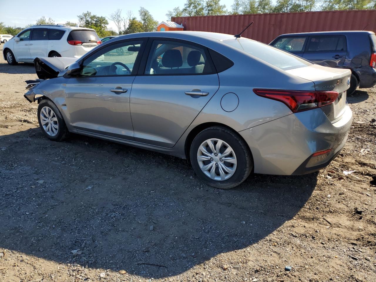2022 Hyundai Accent Se - Фото 2