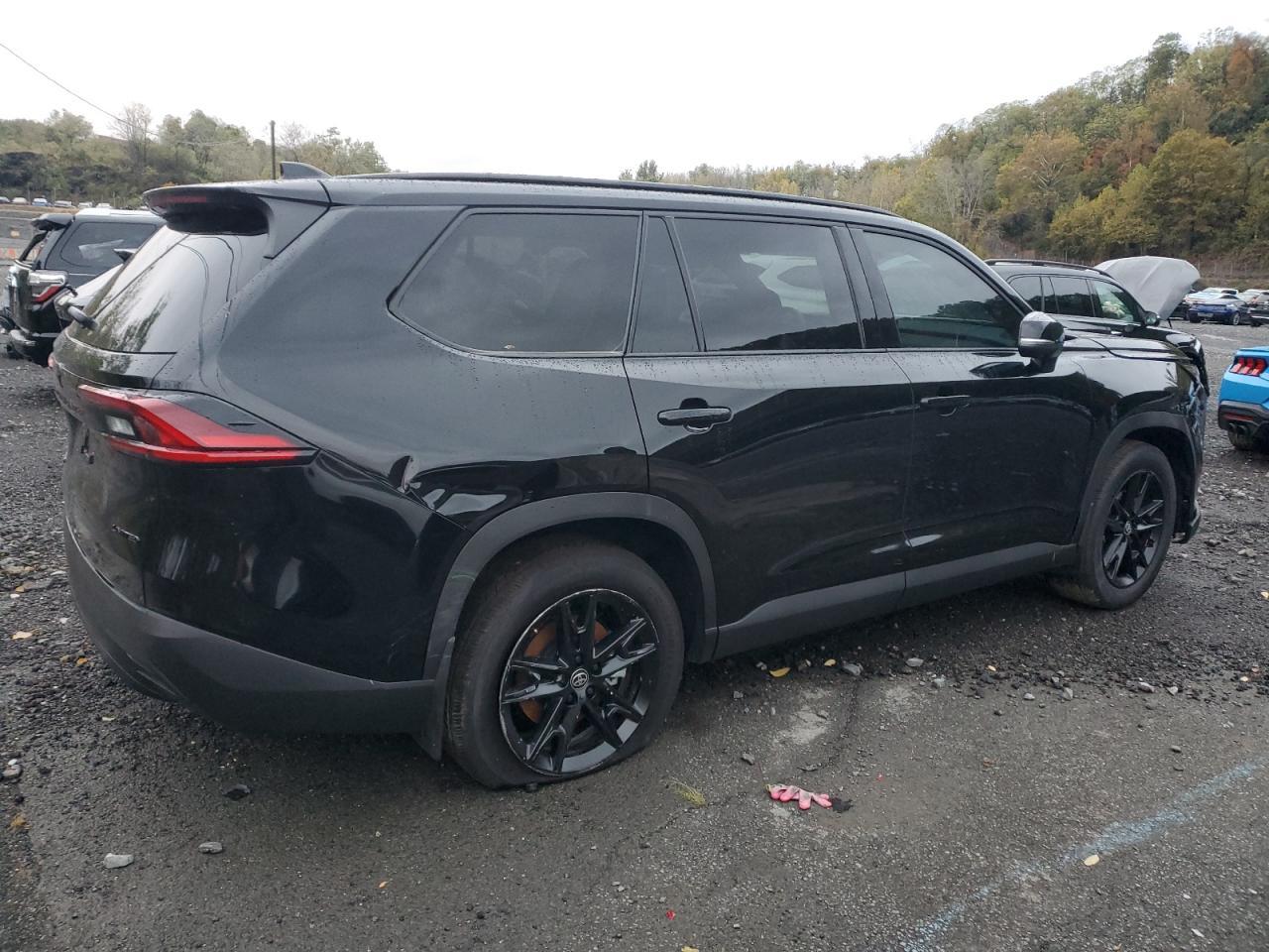 2025 Toyota Grand Highlander Le - Фото 3