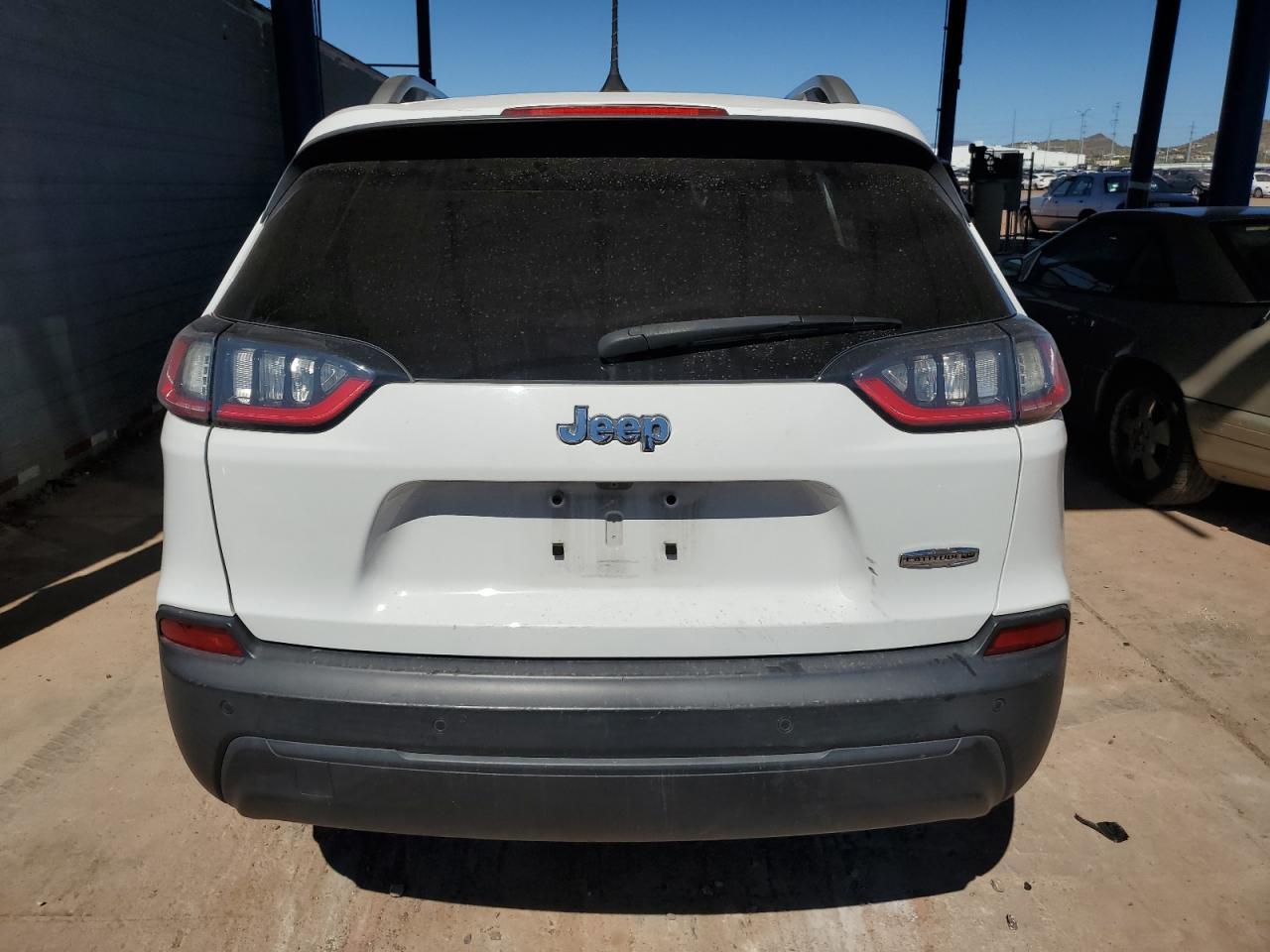 2020 Jeep Cherokee Latitude Plus - Image 6