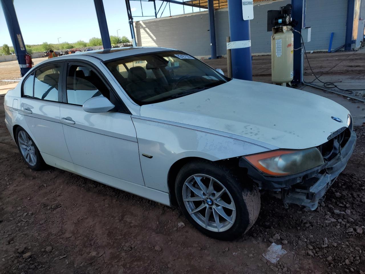 2007 BMW 328 I - Image 4