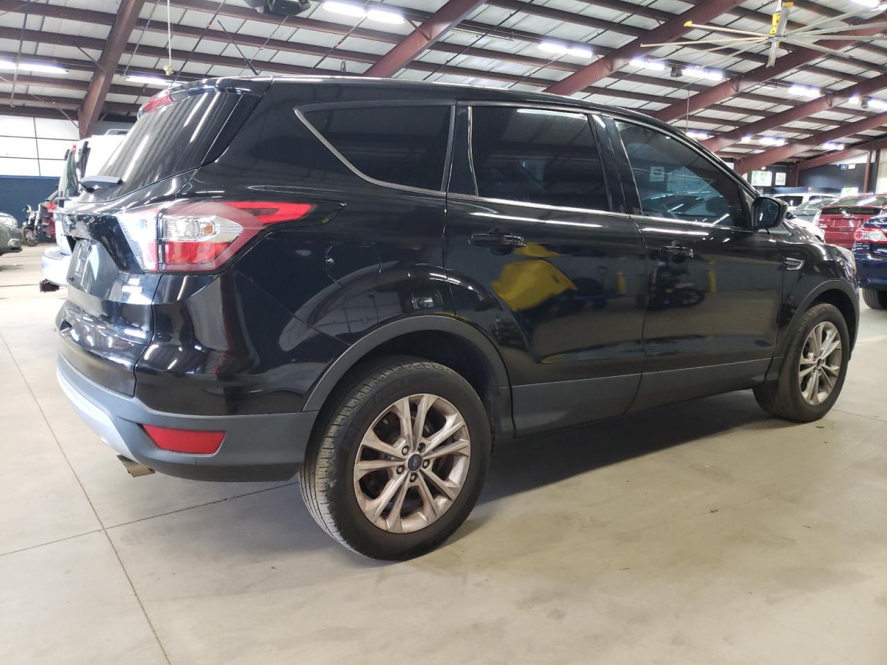 2017 Ford Escape Se - Image 3