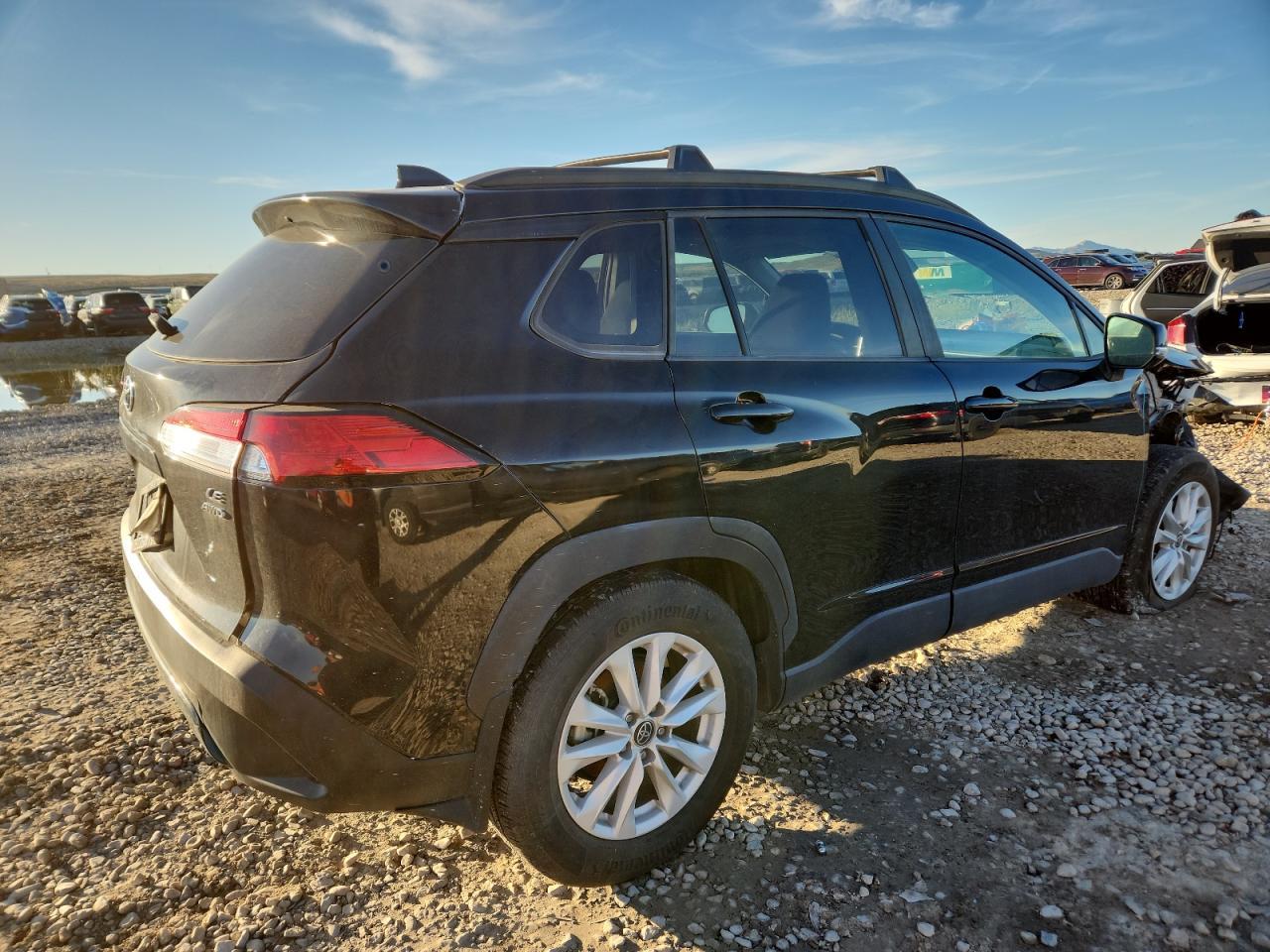 2022 Toyota Corolla Cross Le - Image 3