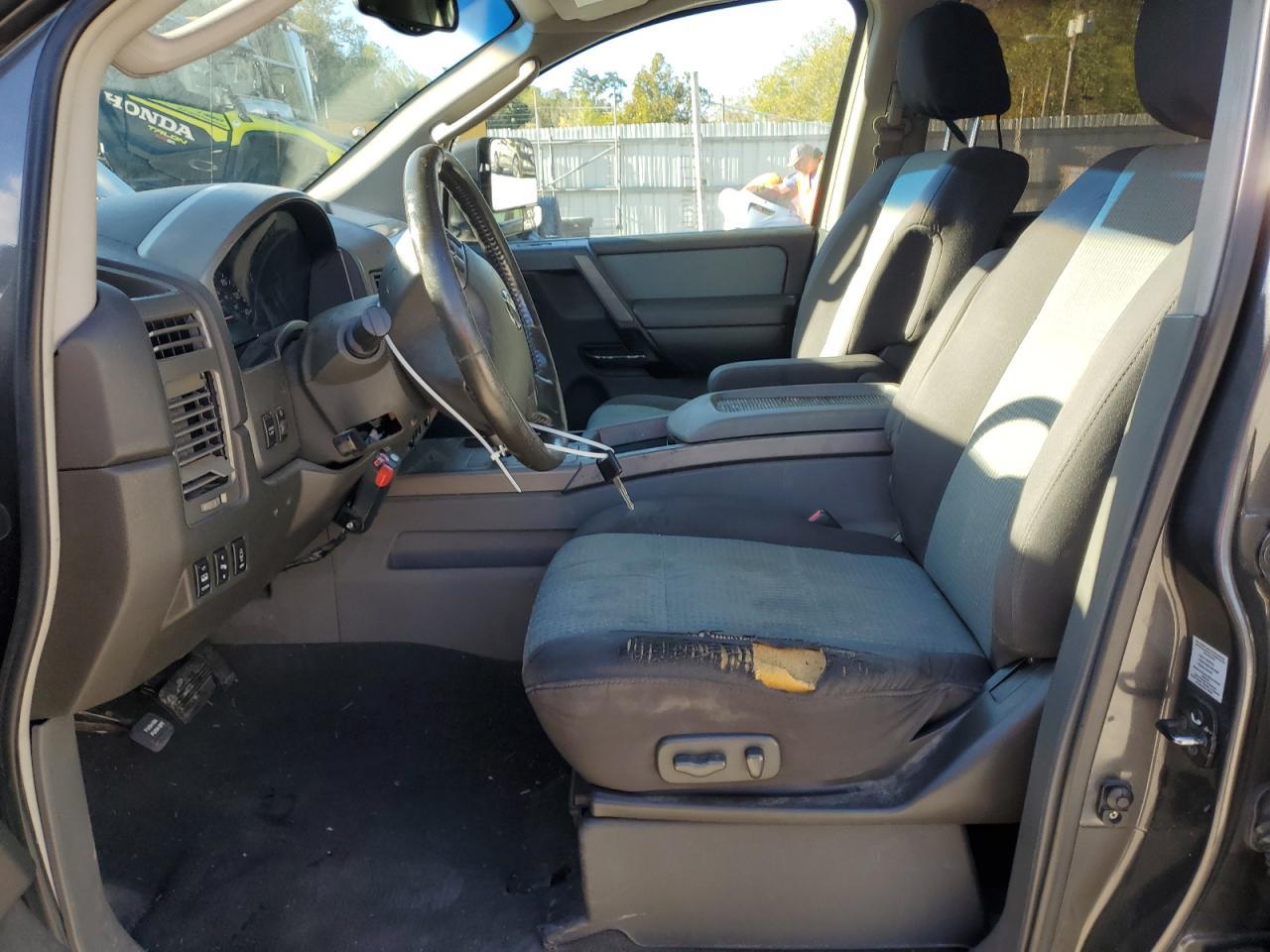 2005 Nissan Titan Xe - Фото 7