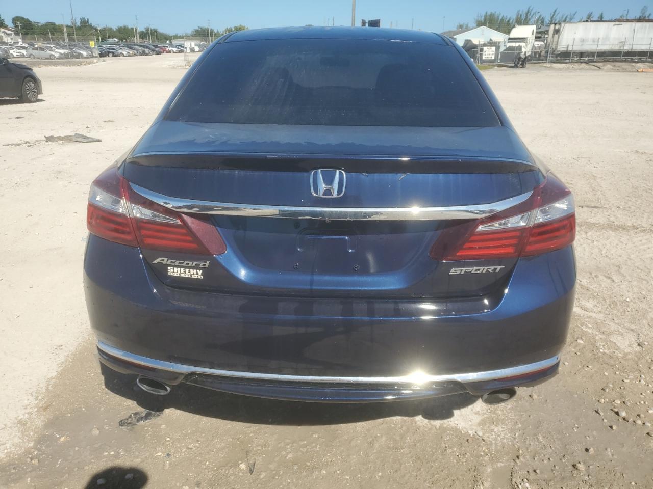 2017 Honda Accord Sport - Image 6