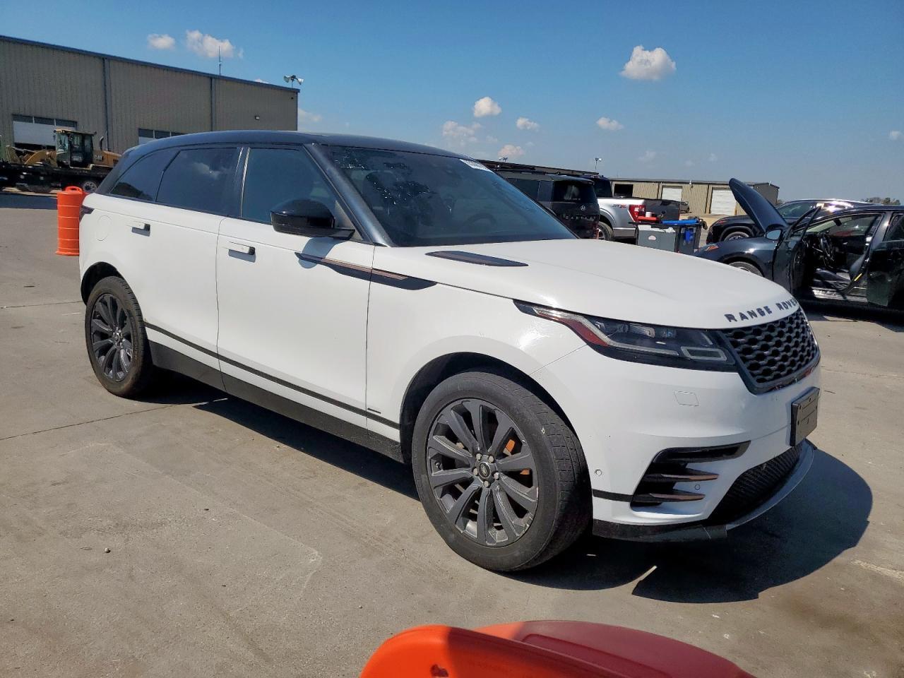2018 Land Rover Range Rover Velar R-Dynamic Se - Фото 4